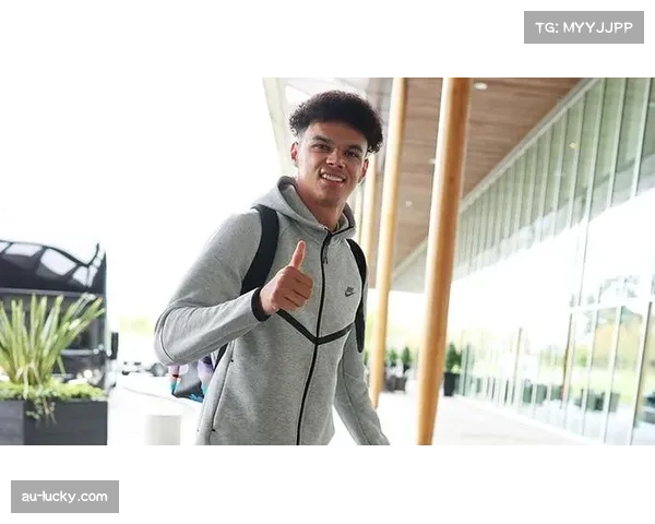 奥赖利激动谈入选国家队圆梦时刻称多年努力终于化为激动泪水 奥赖利激动谈入选国家队圆梦时刻称多年努力终于化为激动泪水