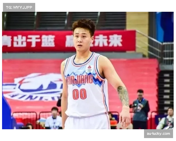 北京队斩获两连胜暂居CBA积分榜首位 新援赵睿融入迅速 北京队斩获两连胜暂居CBA积分榜首位 新援赵睿融入迅速