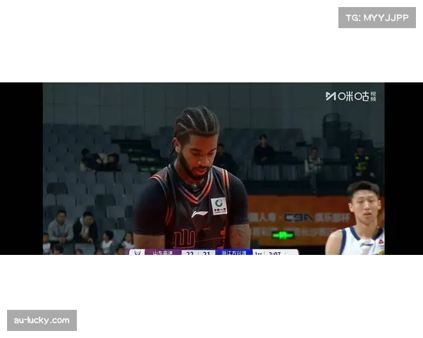 山东队小外援鲍威尔状态低迷 场均8.3分未达预期